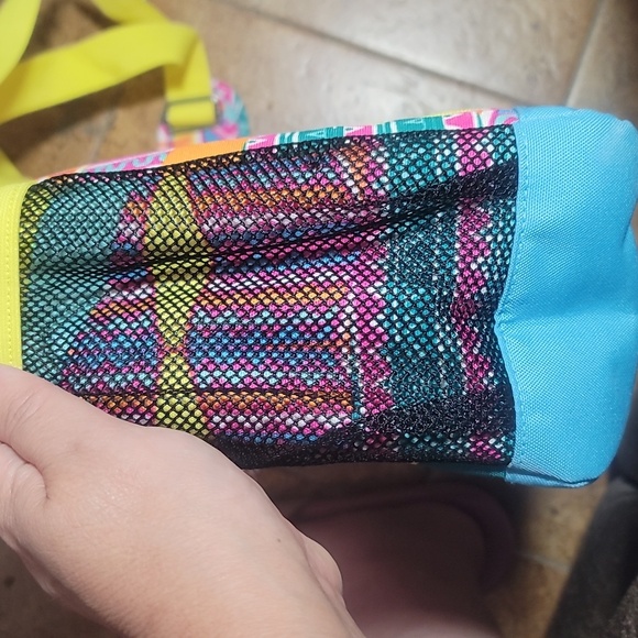 NWT Volcom Colorful  Geometric neon unisex messenger laptop Bag case - Picture 3 of 10